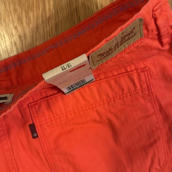 NWT Levi’s shorts sz 30 - Picture 4 of 4